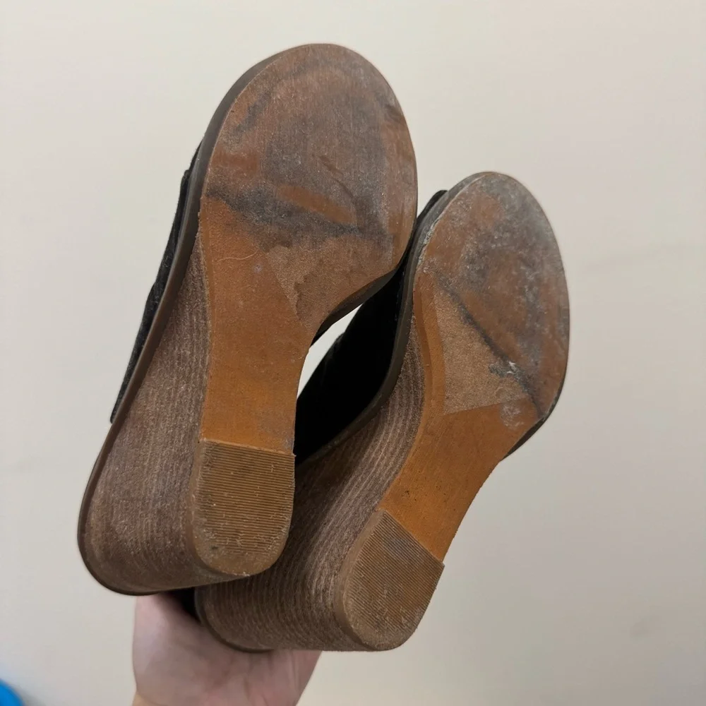 Melrose and Market Calista‎ Black & Brown Stacked Wedge Heel 7.5